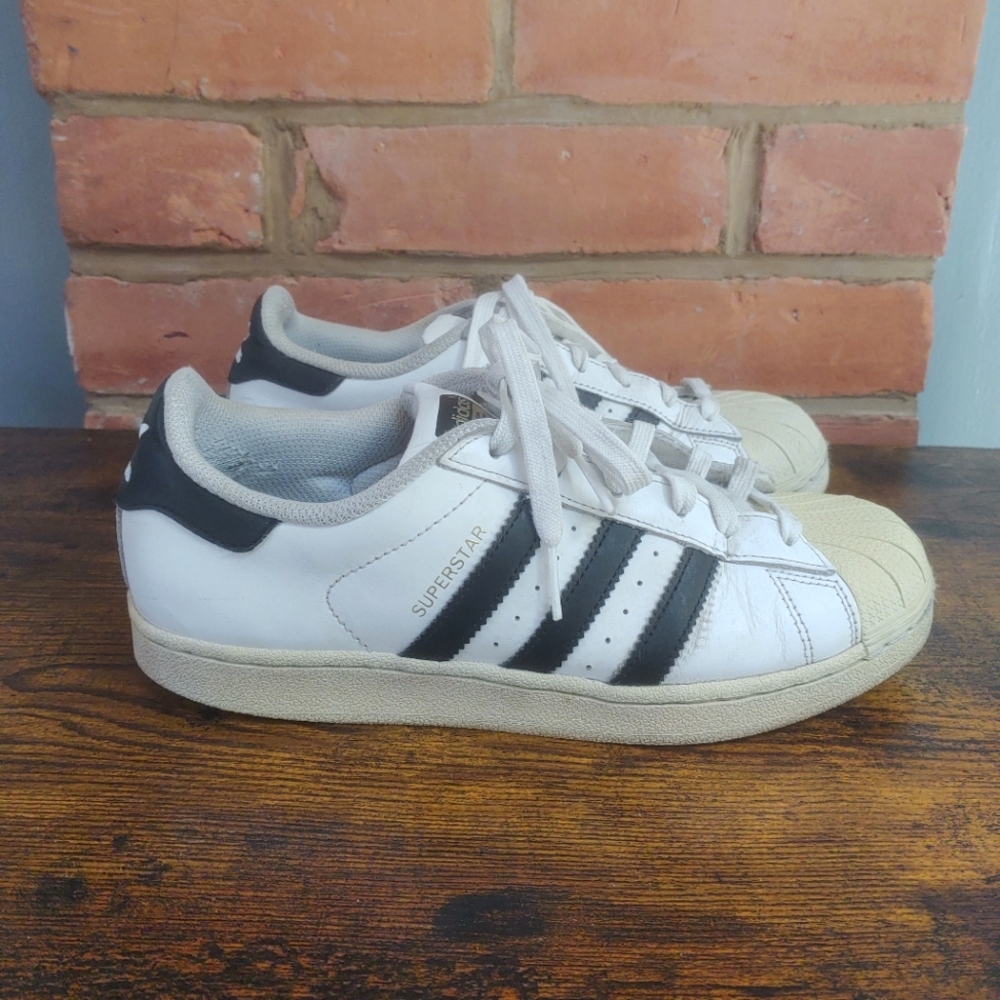 Adidas Originals Superstar Sneakers In White/Black Men's Size 6 US